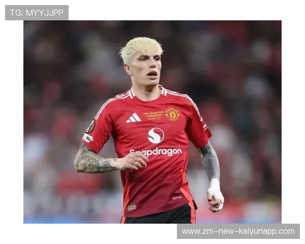 曼联年轻前场组合活跃，加纳乔速度突破不断制造惊喜